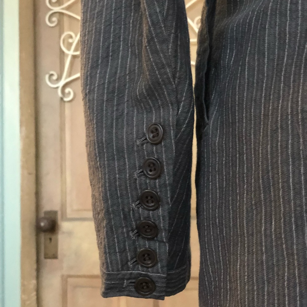 Woman’s jacket - Picture 3 of 8